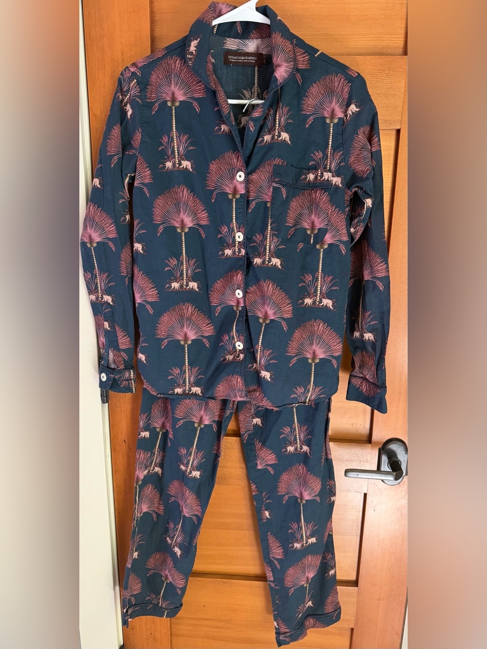 Desmond & Dempsey Ravenala Navy Traveler’s Palm 100% Cotton Pajama Set XS